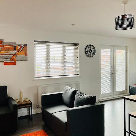 Spacious Newly Built Apartment Rhos On Sea, Colwyn Bay Buitenkant foto