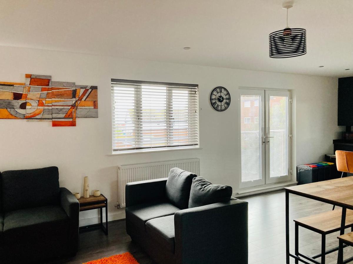 Spacious Newly Built Apartment Rhos On Sea, Colwyn Bay Buitenkant foto